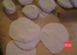 Illustration of how to make steamed buns 2