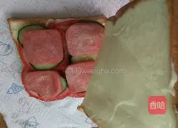 Illustration of how to make egg skin sandwich 11