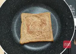 American-style egg and asparagus Illustration of how to make a sandwich 1