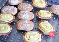 Illustration of how to make dacquoise protein cake 11