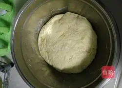 Corn whole wheat milk steamed buns recipe illustration 5