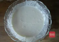 Illustration of how to make ham and egg pancakes 3