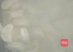 Illustration of how to make vegetarian dumplings with three fresh fillings 8