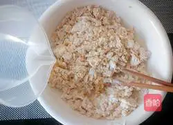 Illustration of how to make pumpkin blossom steamed buns 8