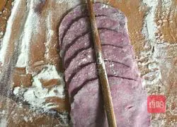 Illustration of how to make purple sweet potato and rose steamed buns 5