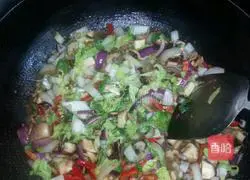 Illustration of how to make shredded pork noodles 6