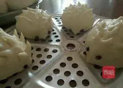 Illustration of how to make hedgehog steamed buns 7