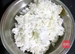 Beans Illustration of how to make egg fried rice 3