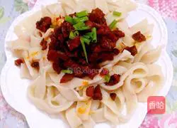 Illustration of making mushroom noodles 12