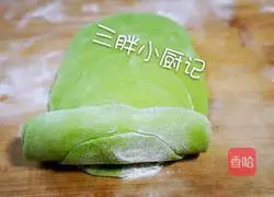 Illustration of how to make rose steamed buns 14