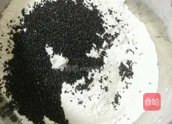 Illustration of how to make sesame steamed buns 2