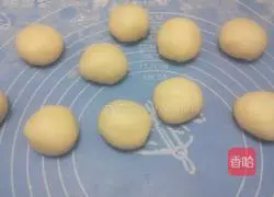 Illustration of how to make mung bean cake 7