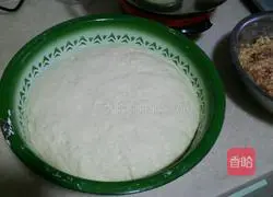 Illustration of how to make beef and radish buns 1