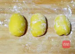 Pumpkin Crab Steamed Buns Recipe Illustration 8