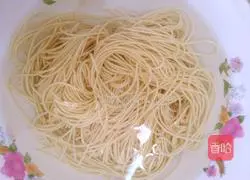 How to make cumin fried noodles at home Illustration 4