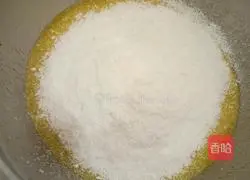 Coconut Jam Cake Recipe Illustration 8