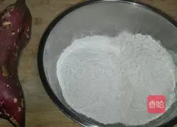 Illustration of how to make sweet potato pancake 1