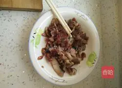 Illustration of how to make black pepper and fat beef fried rice 2