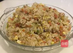 Illustration of how to make egg fried rice 10