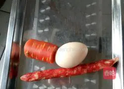 Illustration of how to make egg fried rice 1