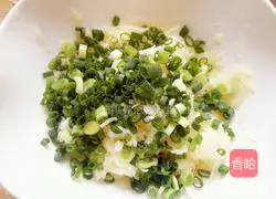 Illustration of how to make potato pancakes 4