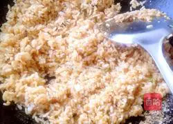 Egg Fried Rice Recipe Illustration 3