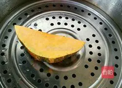 Illustration of how to make Angry Birds steamed buns 2