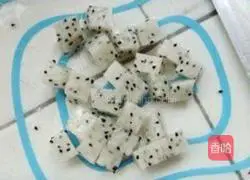 Illustration of how to make bean-flavored fruit dumplings 17