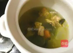 Illustration of how to make poached egg noodles 4