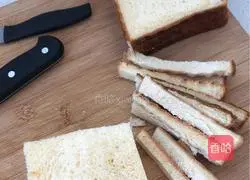 Illustration of how to make a sandwich 8