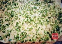 Illustration of how to make Kouikou scallion pancake 3