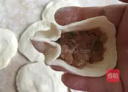 Illustration of how to make wheat buns (beef and radish stuffing) 10