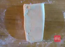 Steamed...Thousand-Float Cake Illustration 5