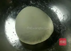 Illustration of making hinge cake 4