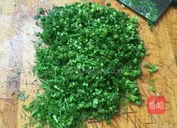 Illustration of how to make dumplings with pork and fennel stuffing 8