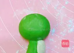 Illustration of how to make a small dinosaur bag 10