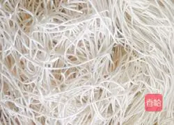 Illustration of how to make steamed beans and noodles 2