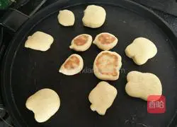 Illustration of how to make Qiaobing 6