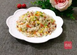 Illustration of how to make sausage and egg fried rice 8