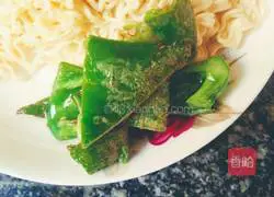 Illustration of how to make fried instant noodles with eggs 6