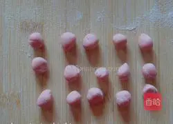 Illustration of how to make flower steamed buns 5