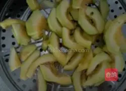 Illustration of how to make Zhixiang pumpkin cake 2