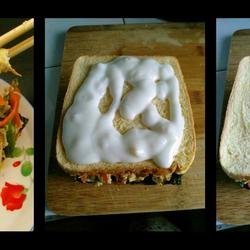 Seaweed, carrot, green pepper, egg and mushroom sandwich