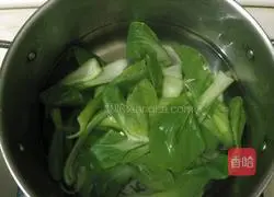 Illustration of how to make vegetarian fried noodles 8