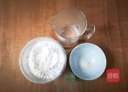 Illustration of how to make white flour steamed buns 1