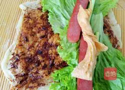 Illustration of egg-filled pancakes 10