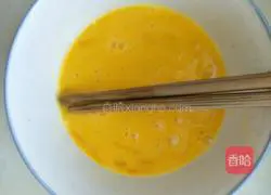 Illustration of how to make fried noodles with eggs 2
