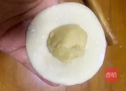 Illustration of egg-filled pancakes 11