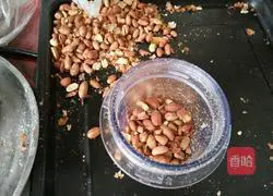 Illustration of how to make peanut cake 2