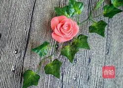 Illustration of how to make red flower steamed buns 12